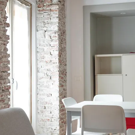 Milano Suite Home Mailand