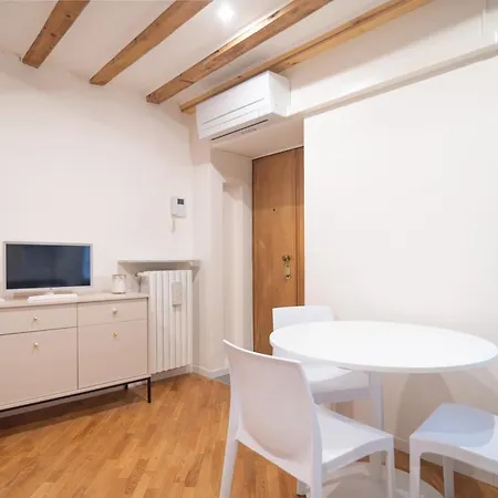 Lejlighed Milano Suite Home *