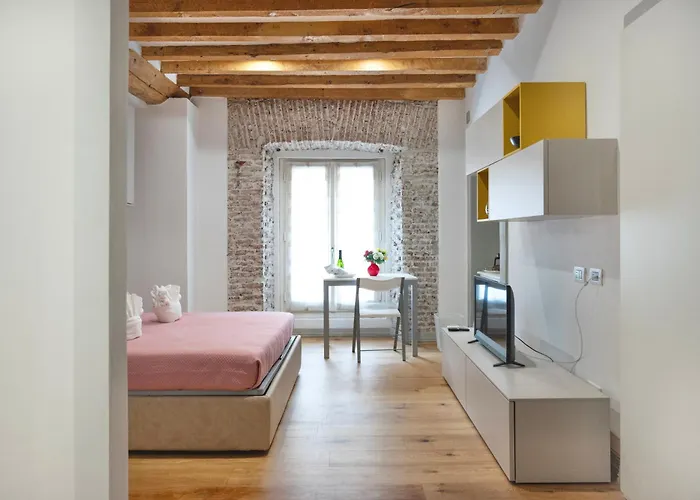Milano Suite Home