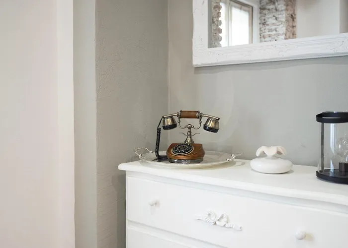 Milano Suite Home * Mediolan