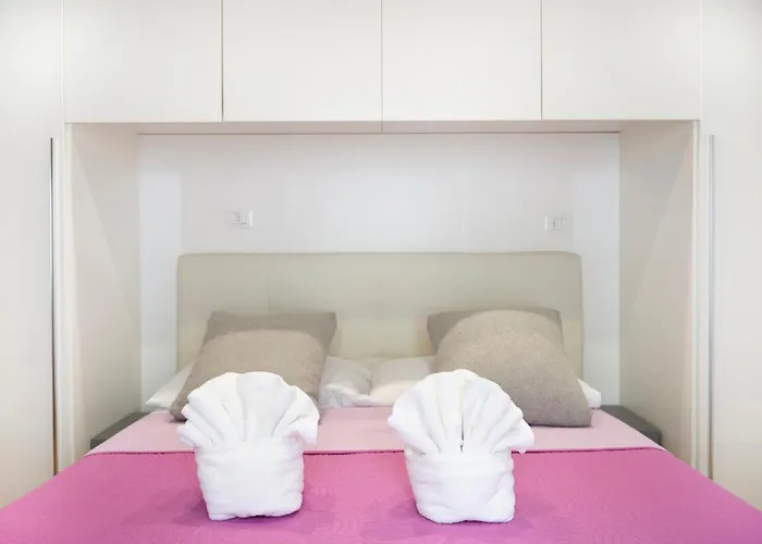Milano Suite Home Apartament *