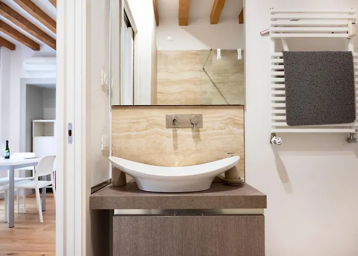 Milano Suite Home *