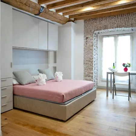 Daire Milano Suite Home